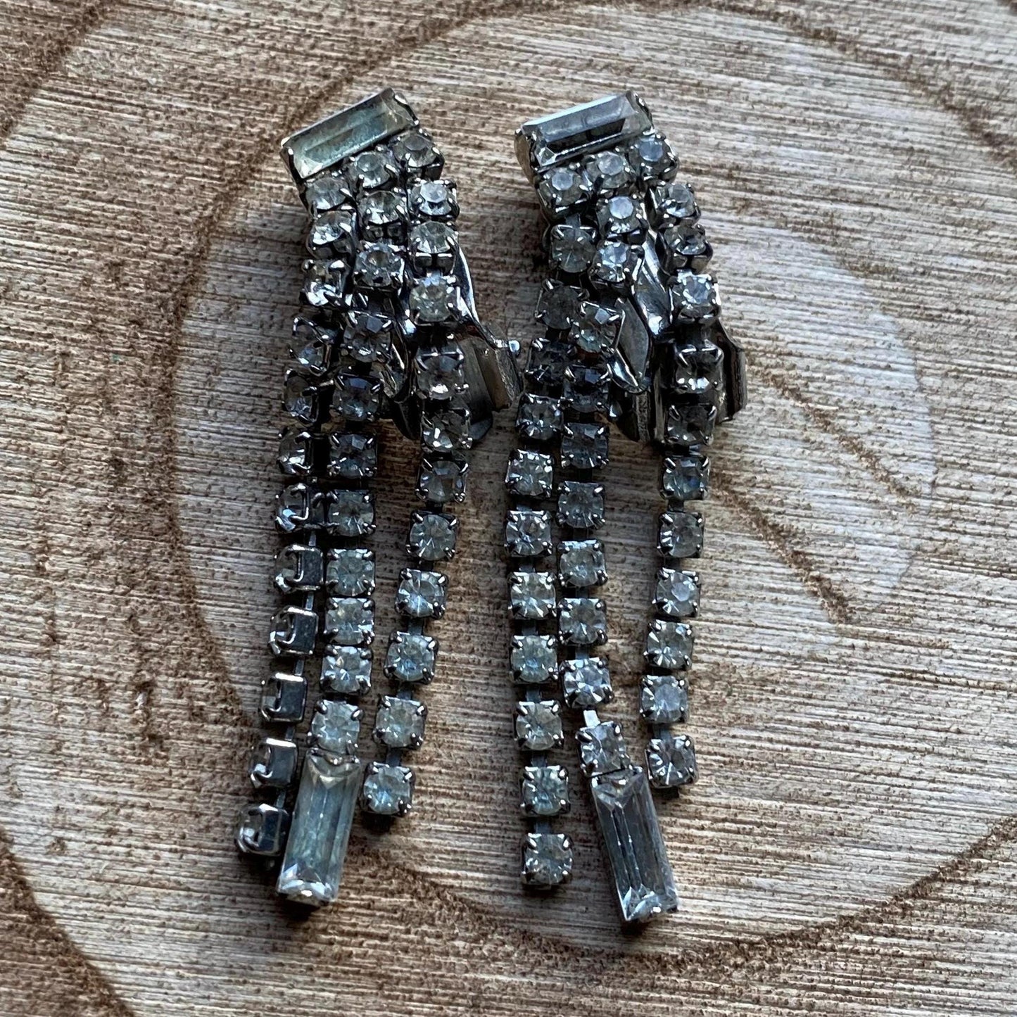 Vintage clip on rhinestone earrings, dangling rhinestone tassels
