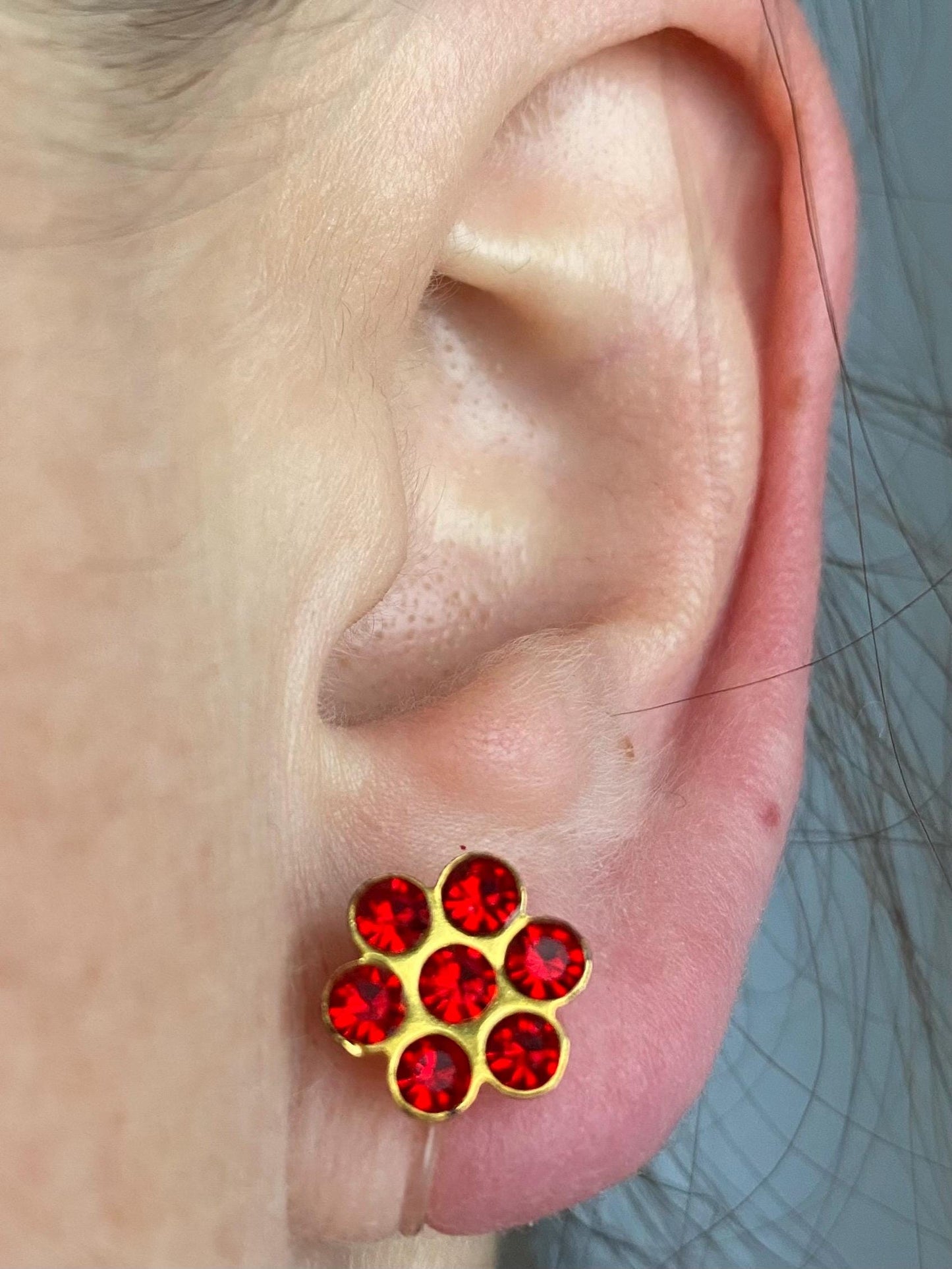 Tiny clip on rhinestone earrings, invisible clip on earrings with plastic clips