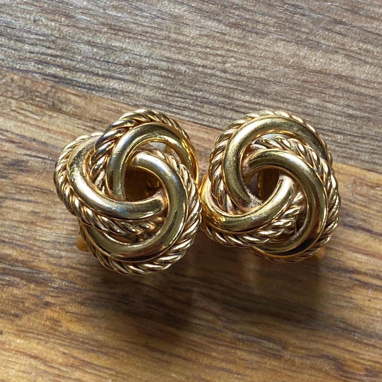 Vintage clip on Silver or Gold knot earrings