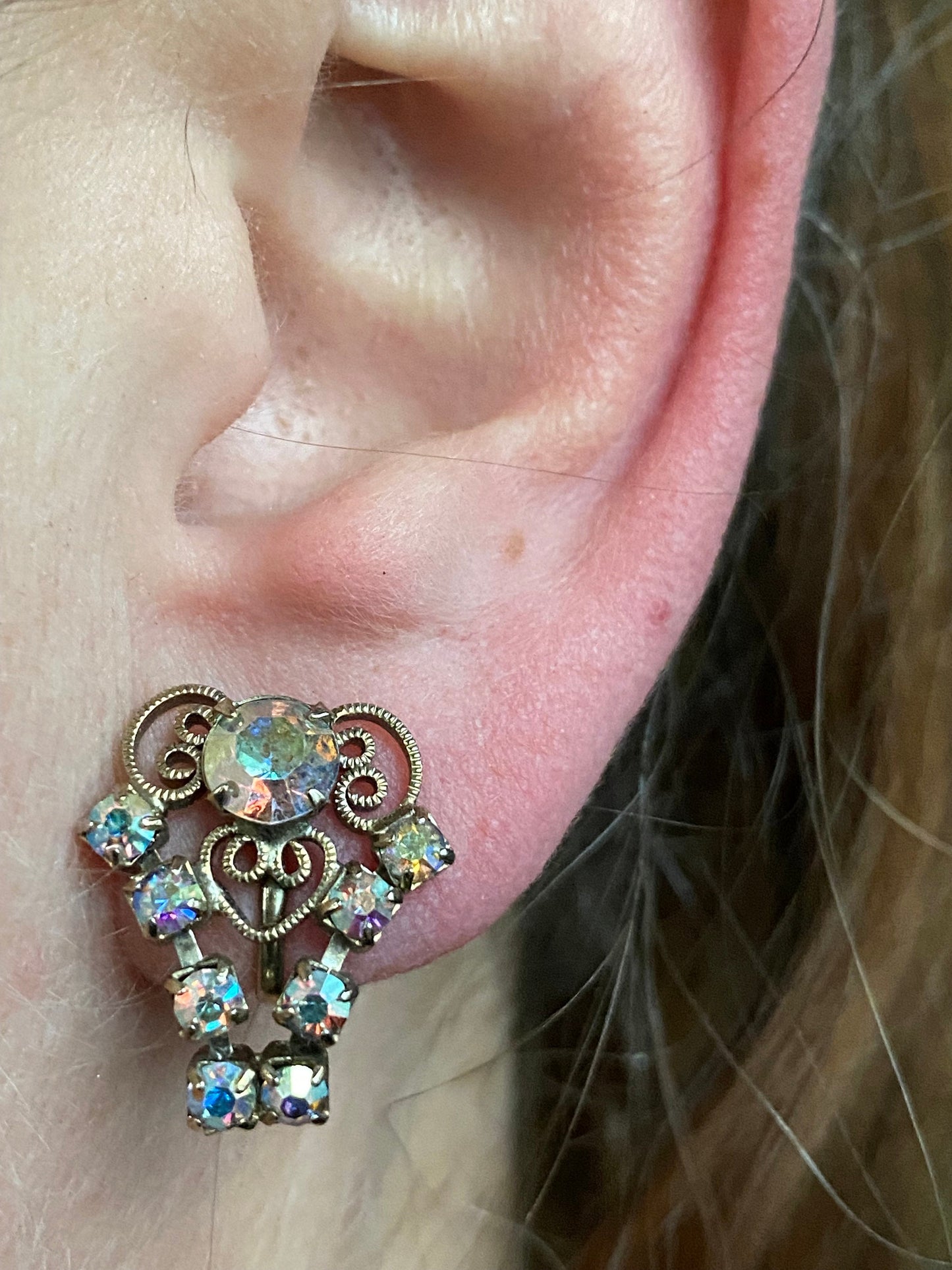 Vintage iridescent rhinestone clip on earrings with filigree accents, screwback ab rhinestone earrings