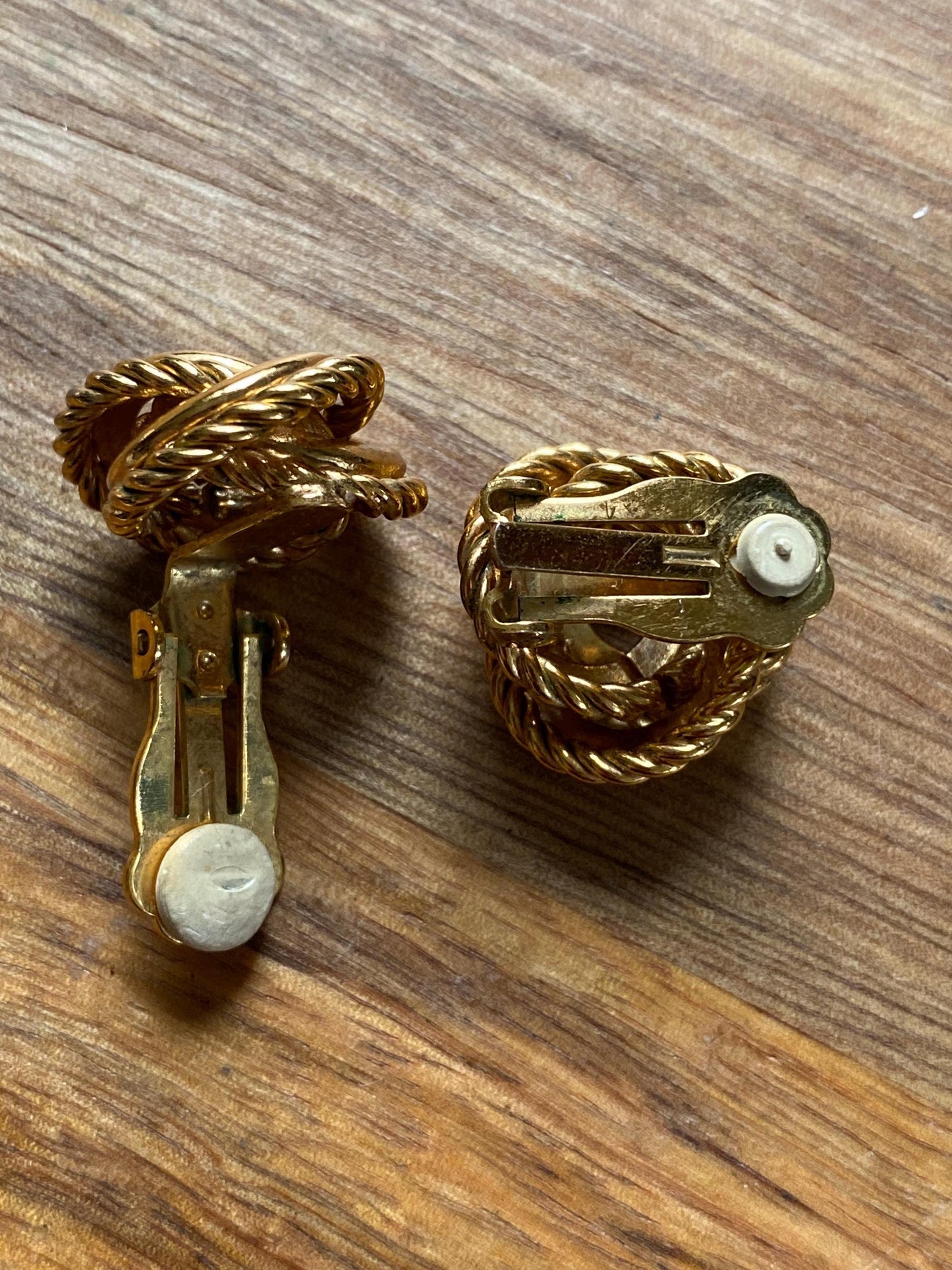 Vintage clip on Silver or Gold knot earrings