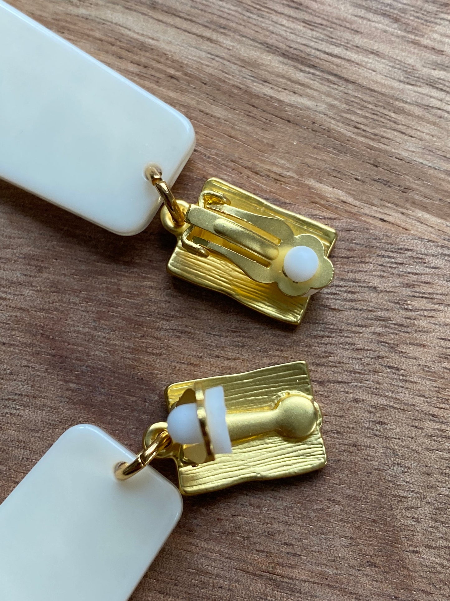 Gorgeous neutral dangling faux abalone trapezoid clip on earrings