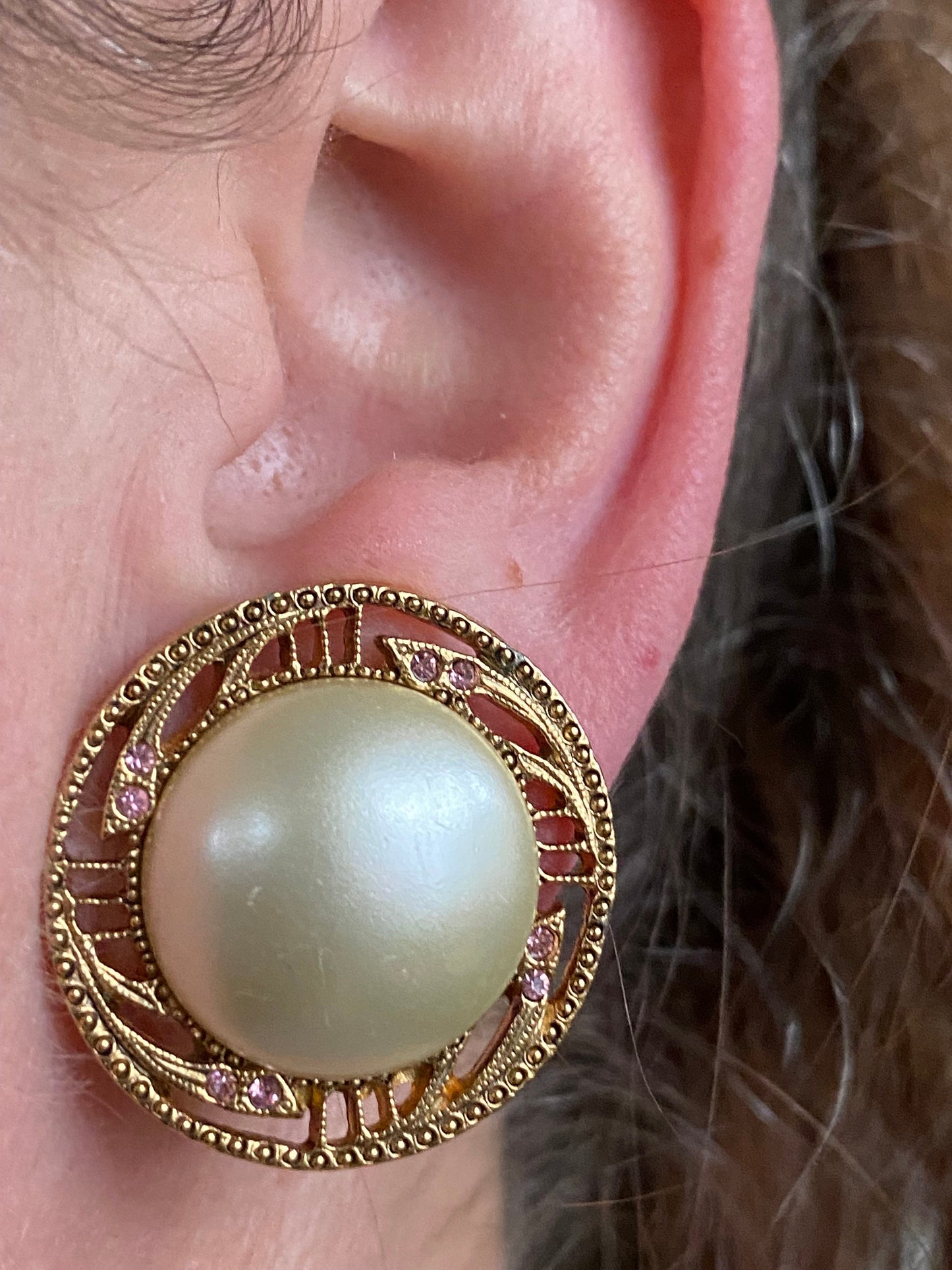 Faux pearl and pink rhinestone clip on earrings, clip on earrings for unpierced ears