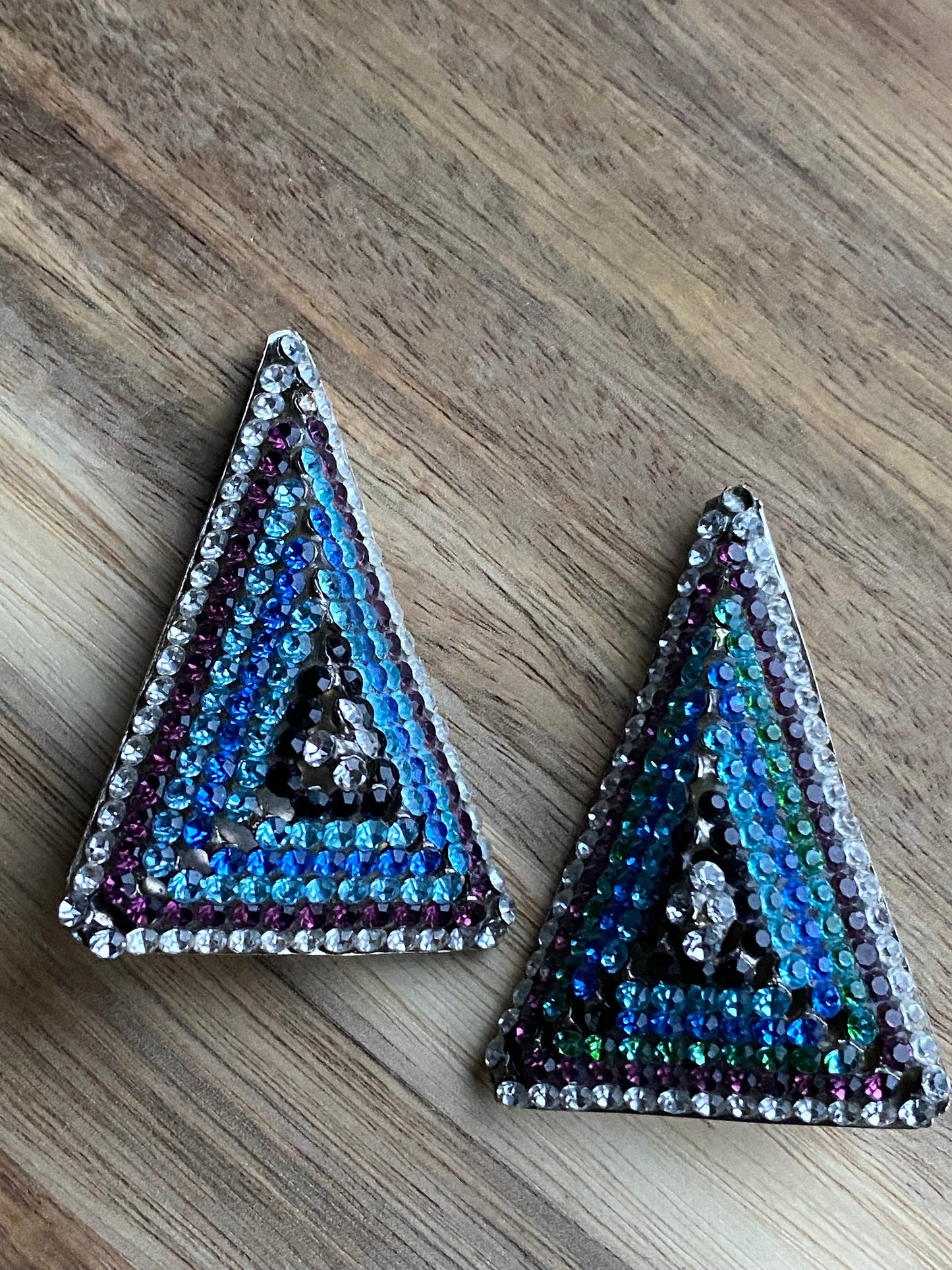 Vintage L DeMaria queen sized rhinestone encrusted triangular earrings, large designer clip on earrings