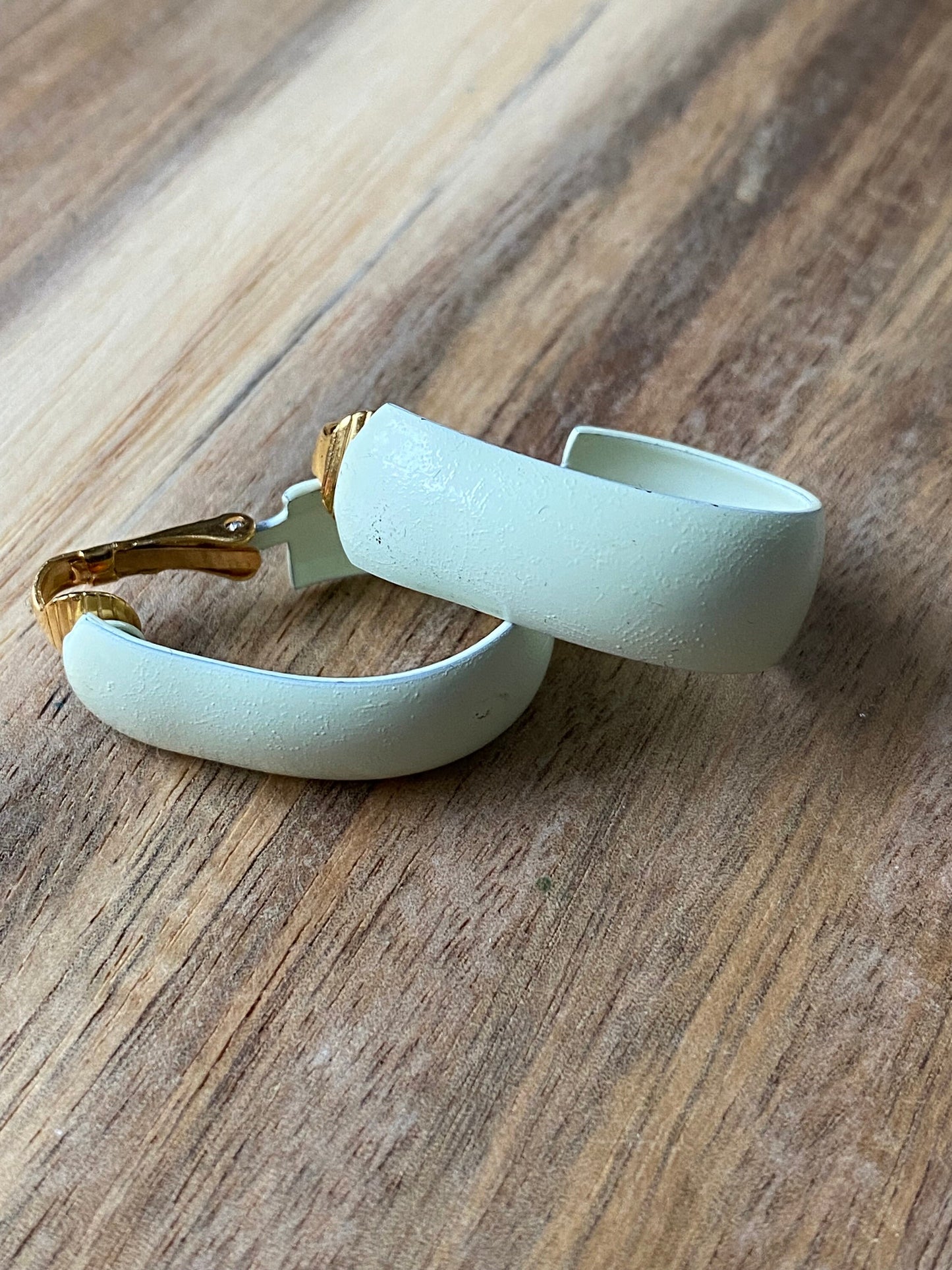 Vintage clip on oblong hoop earrings, peach or cream ear clips