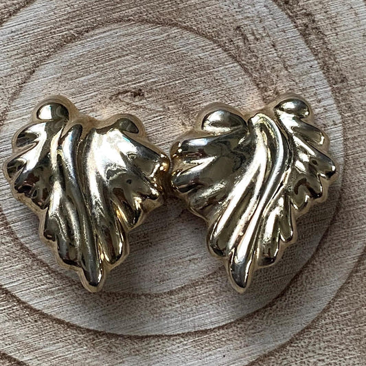 Vintage gold clip on earrings, leaf shaped earrings