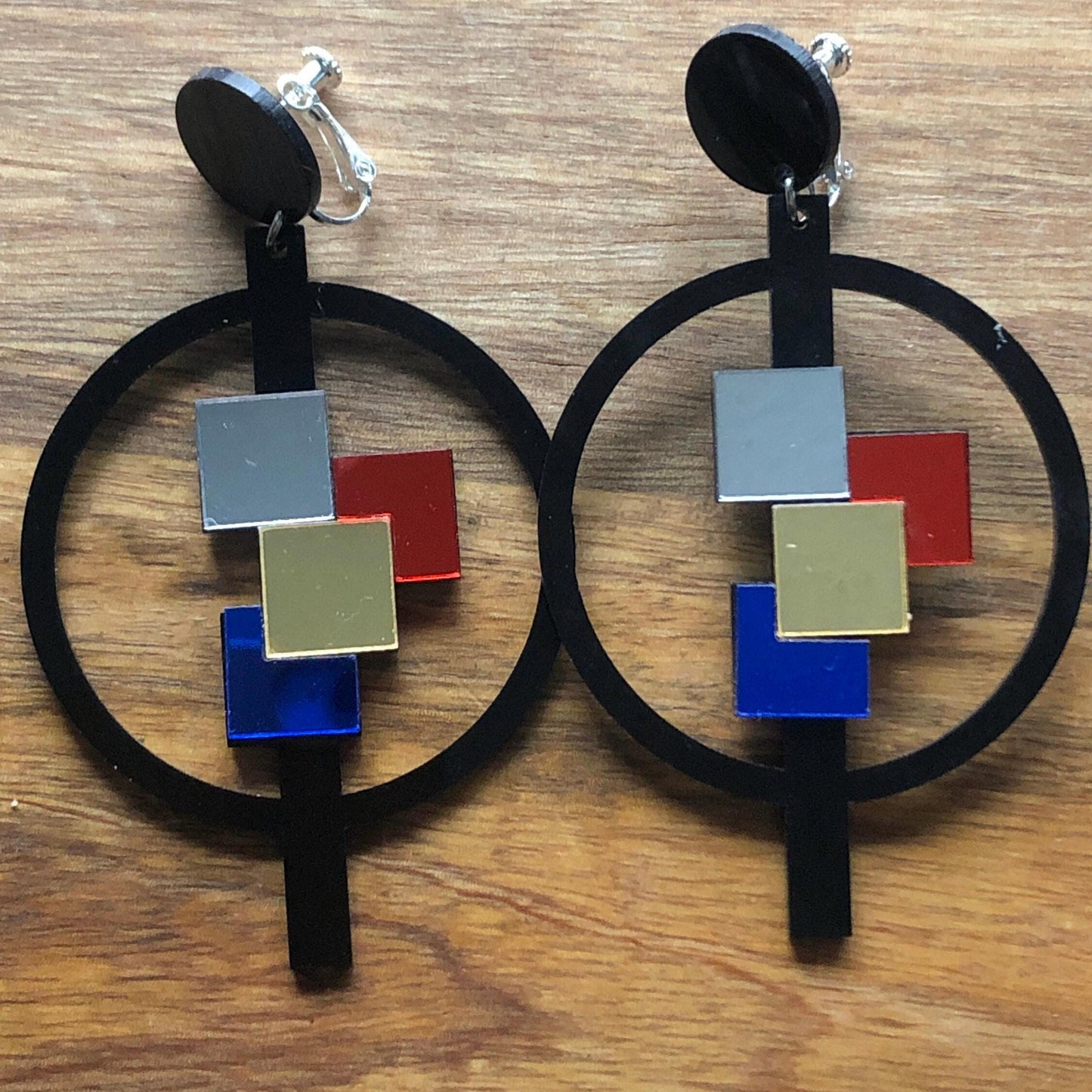Big trendy dangling laser cut plastic  hoop clip on earrings