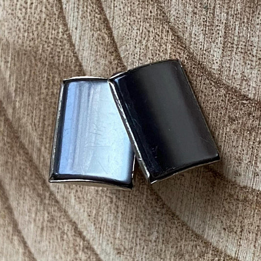 Gorgeous vintage black moonglow screwback earrings, rectangular black clip on earrings