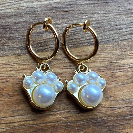 Dangling faux pearl paw print huggie clip on earrings, faux pearl spring hoops with paw prints, cat lover, dog mom earrings