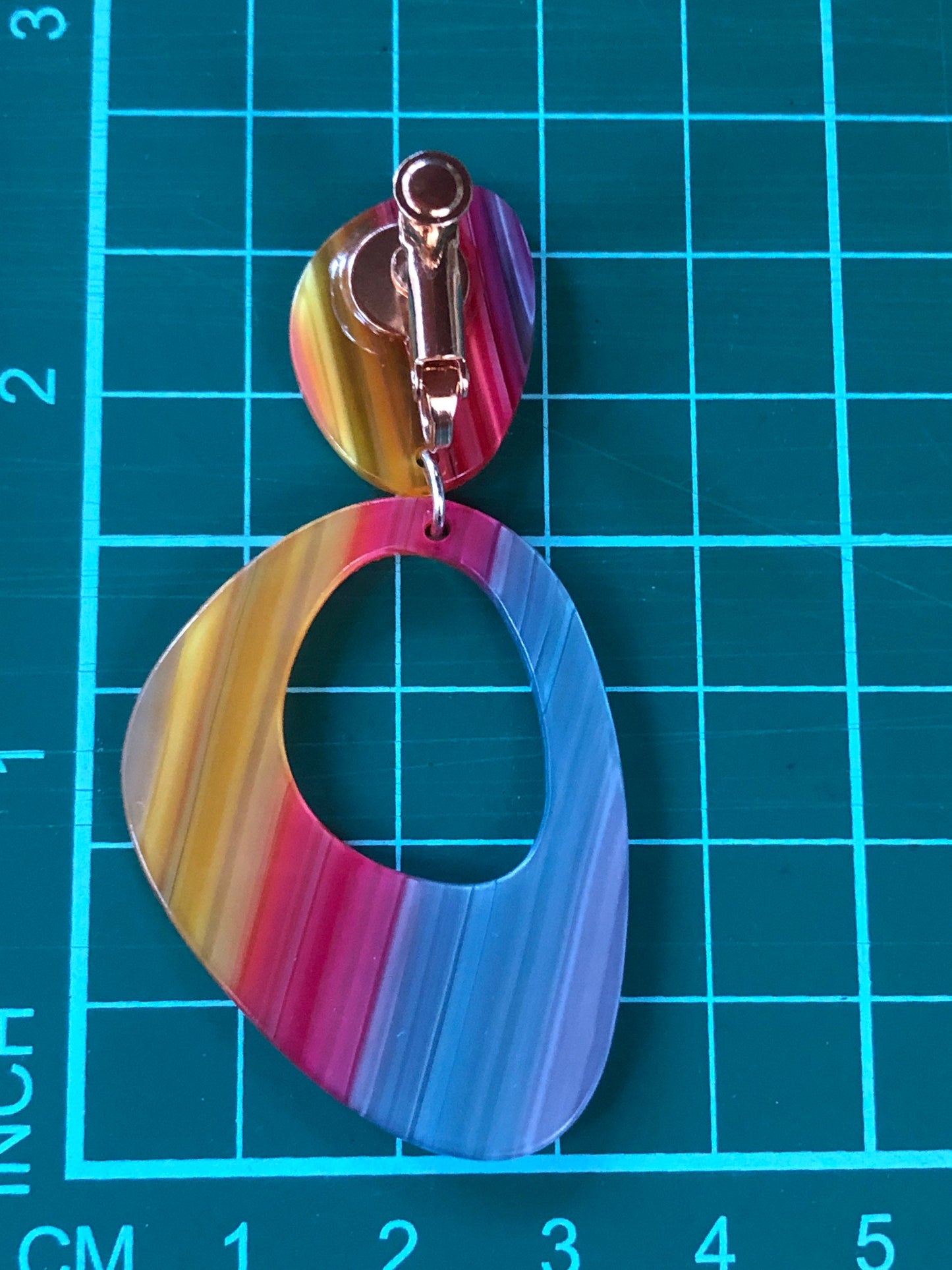 Abstract clip on pastel rainbow dangling clip on earrings