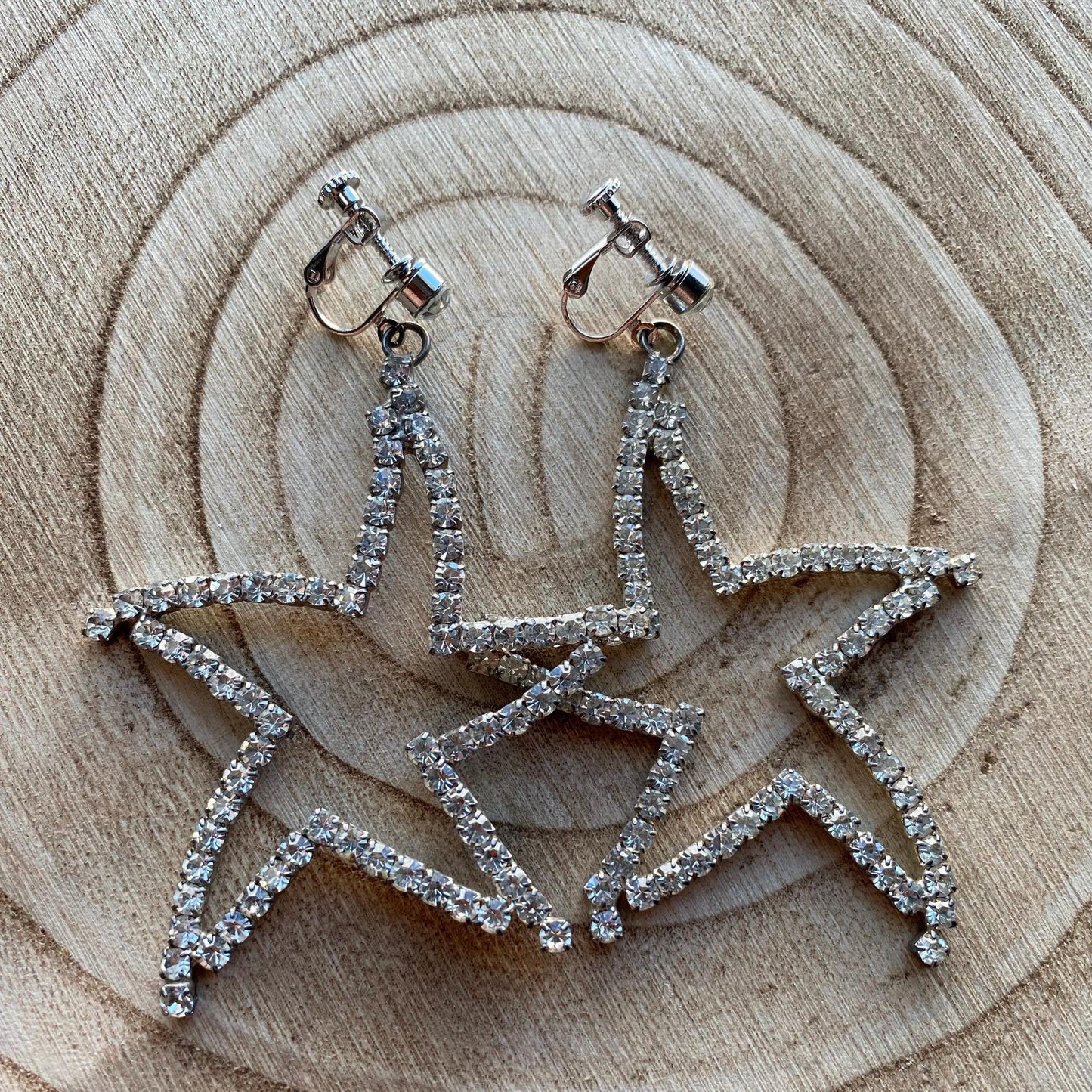 Vintage clip on dangling rhinestone star earrings