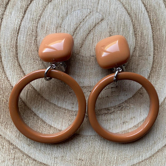 Clip on dangle circle hoop earrings, blue or brown dangling handmade earrings