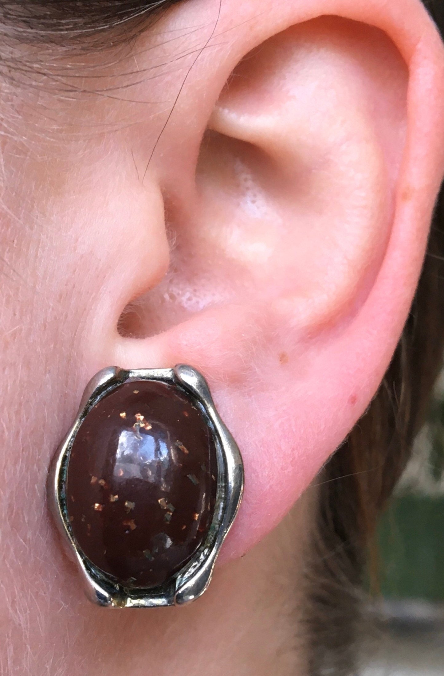 Vintage speckled brown cabochon clip on earrings