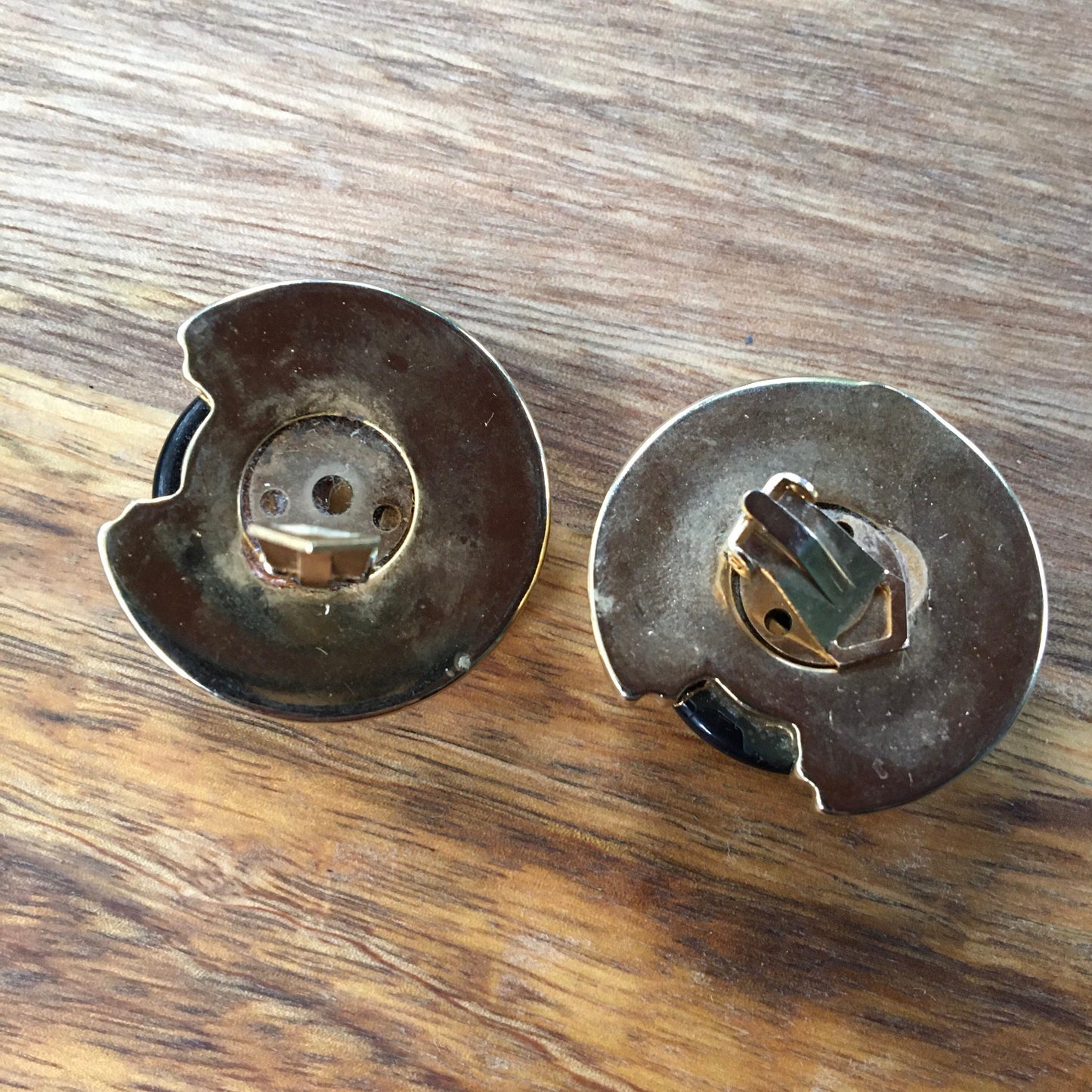 Vintage retro black plastic cabochon clip on earrings