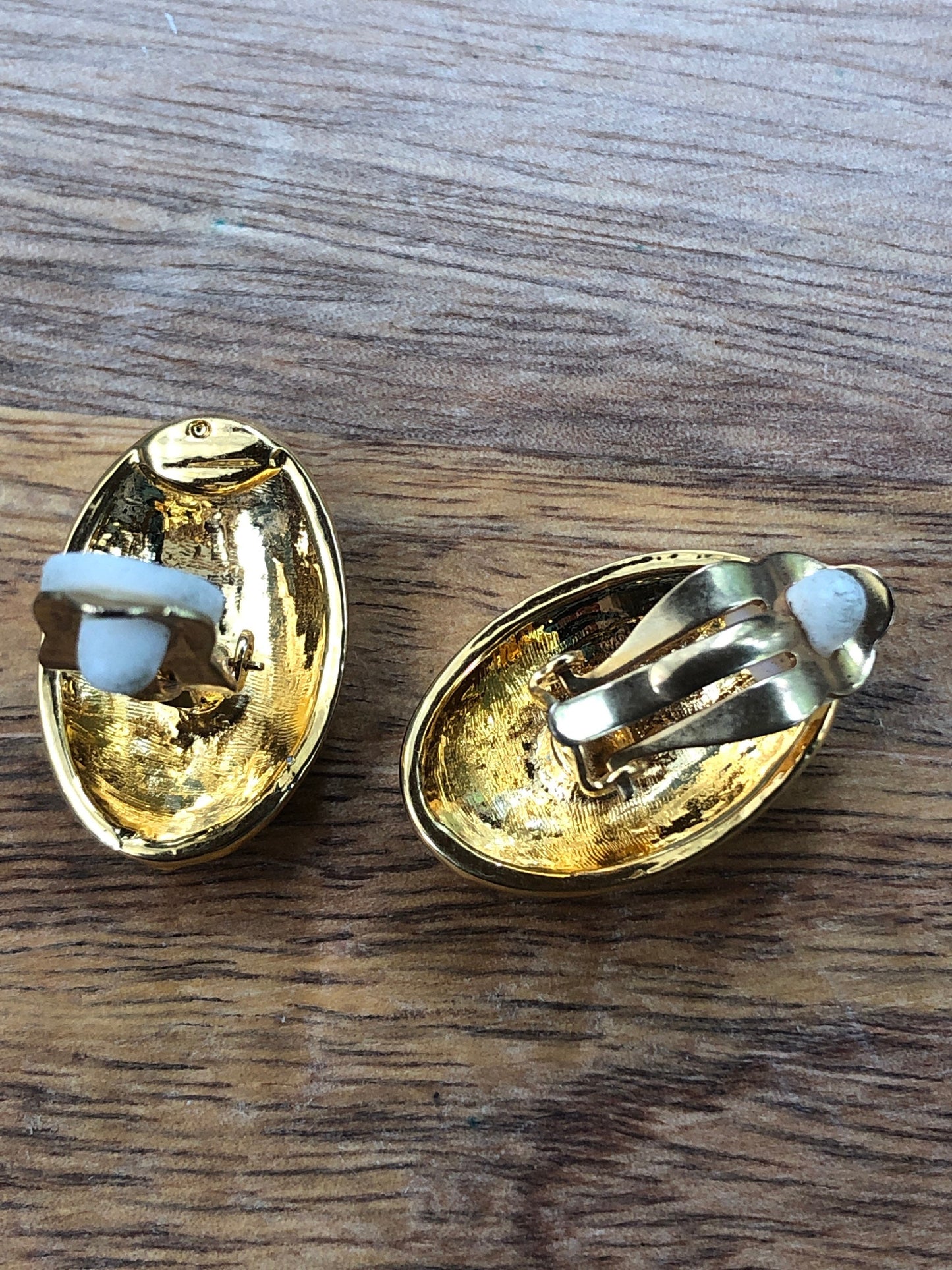 Vintage gold oval clip on earrings, textured finish (no piercing)