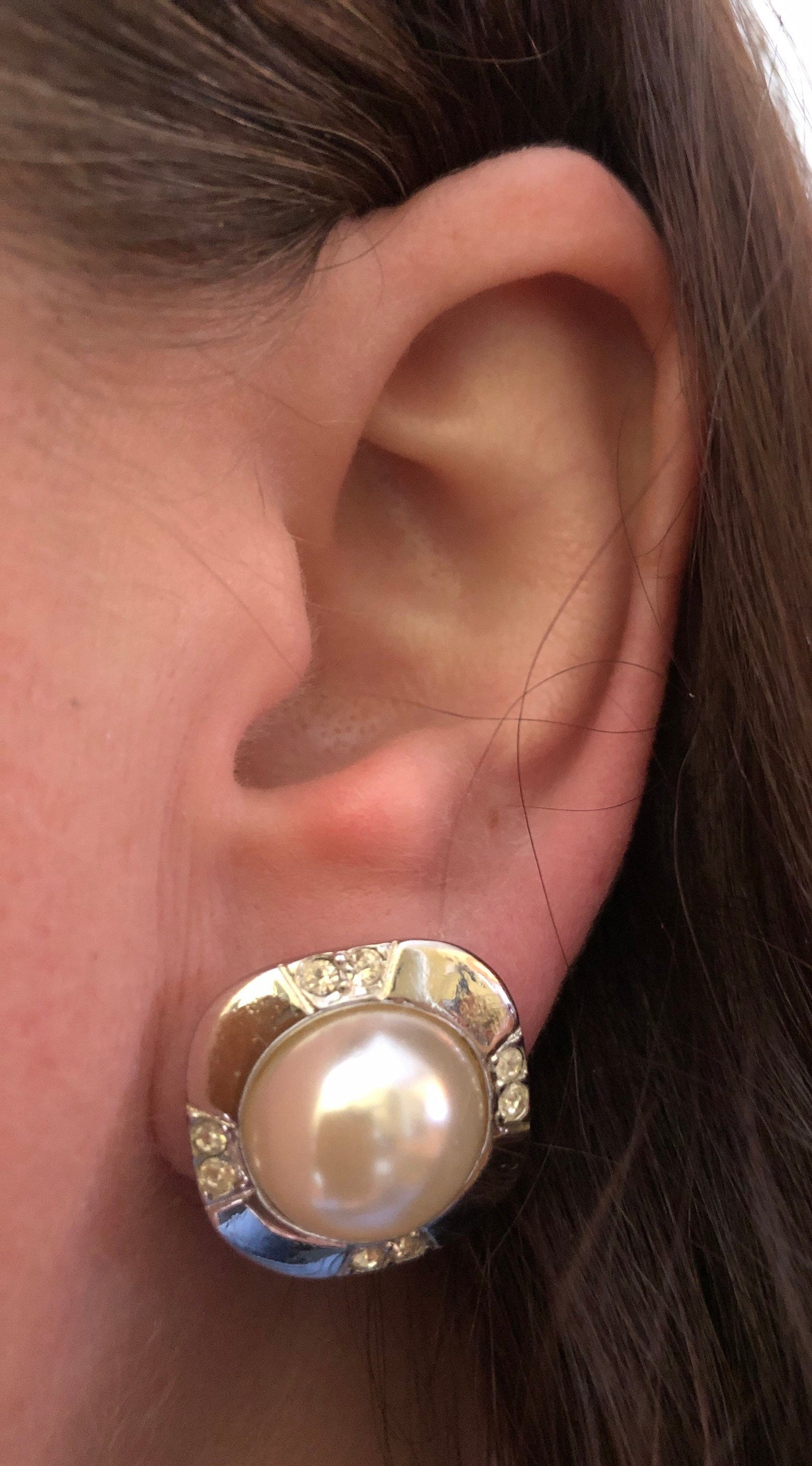 Vintage clip on faux pearl earrings silver rhinestone squares