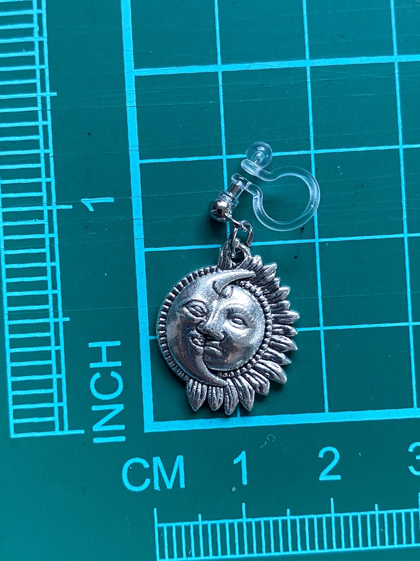 Dangling astrology invisible clip on earrings, earrings on plastic closures
