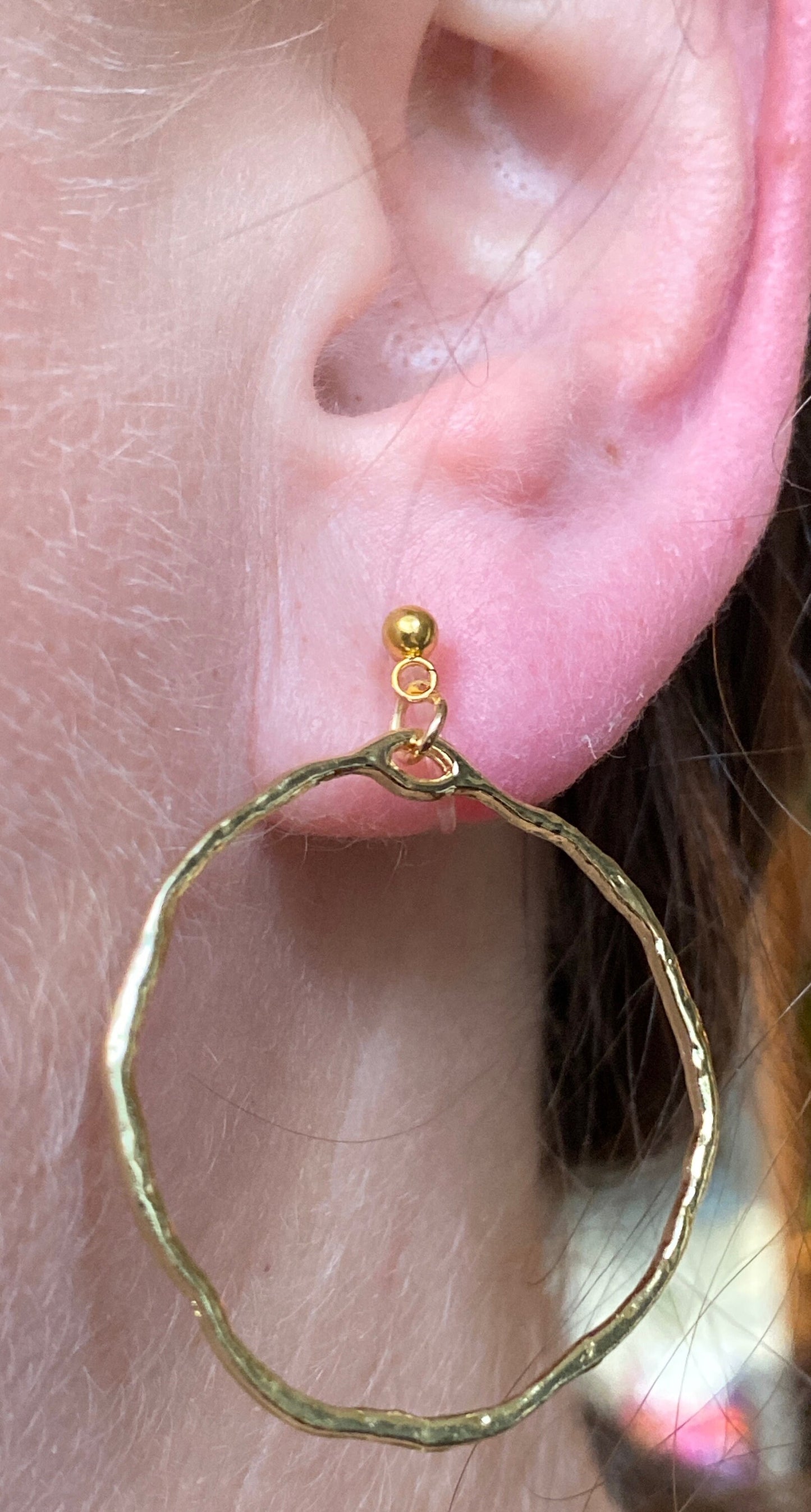 Dangling invisible hoop clip on earrings, lightweight golden hoop earrings on plastic closures