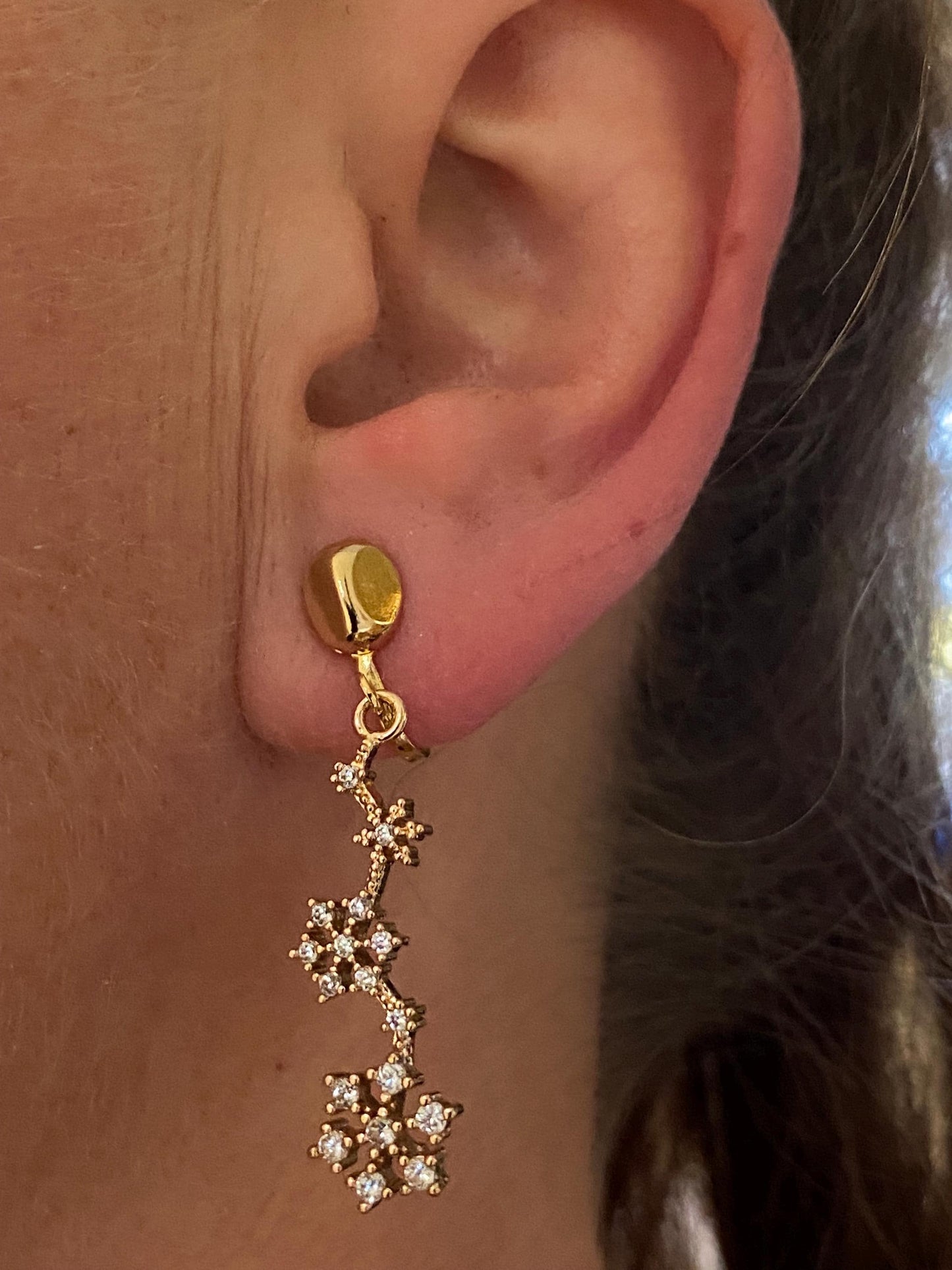 Dangling screw on rhinestone snowflake clip on earrings,  dangle winter earrings for unpierced ears