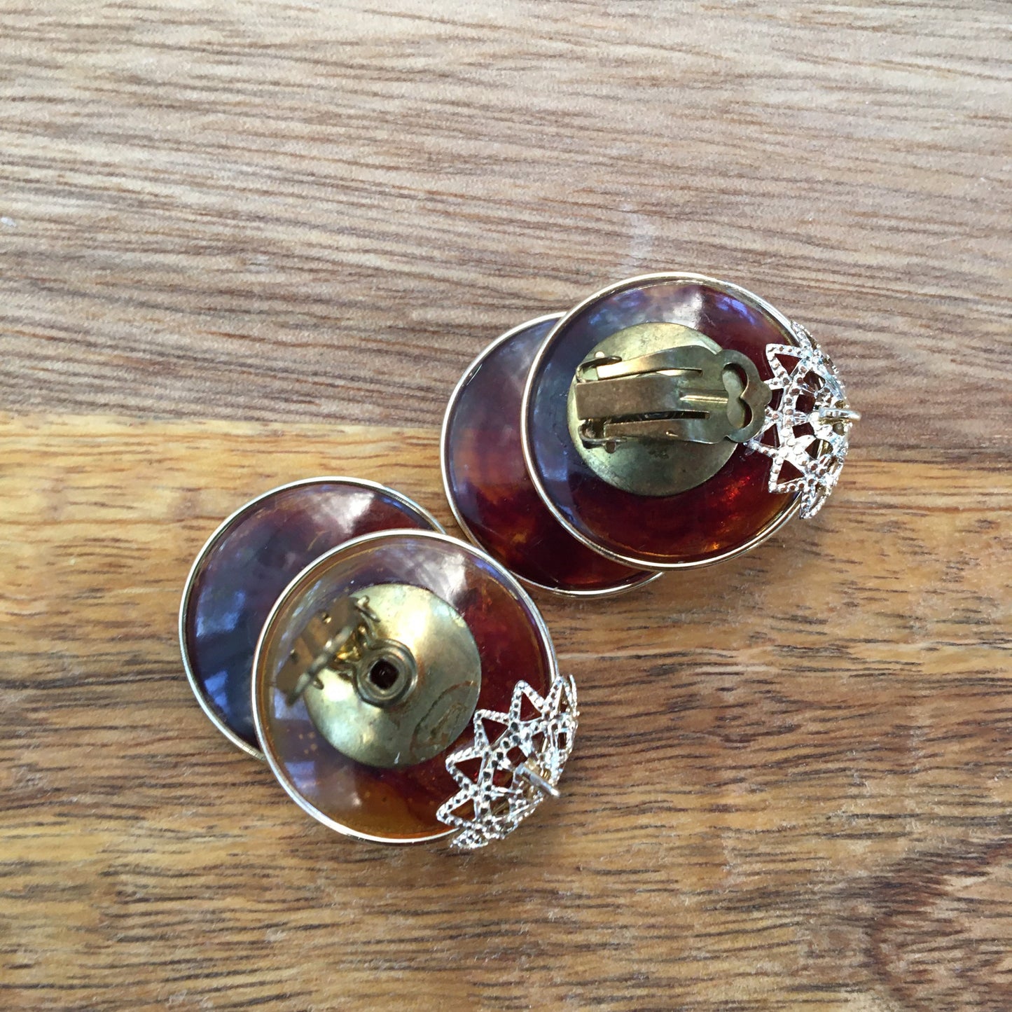 Vintage tortoiseshell cabochon clip on earrings
