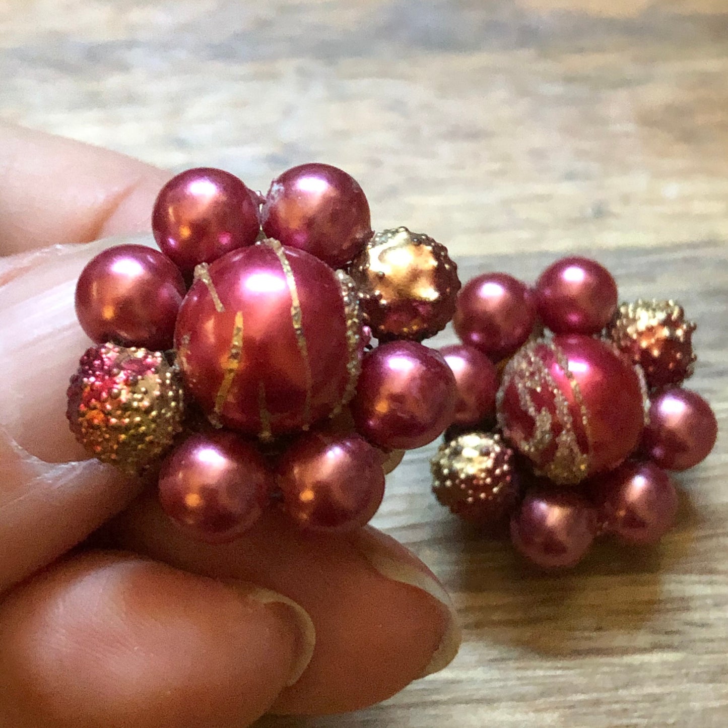 Vintage Japan pink/red and gold cluster beaded clip on earrings
