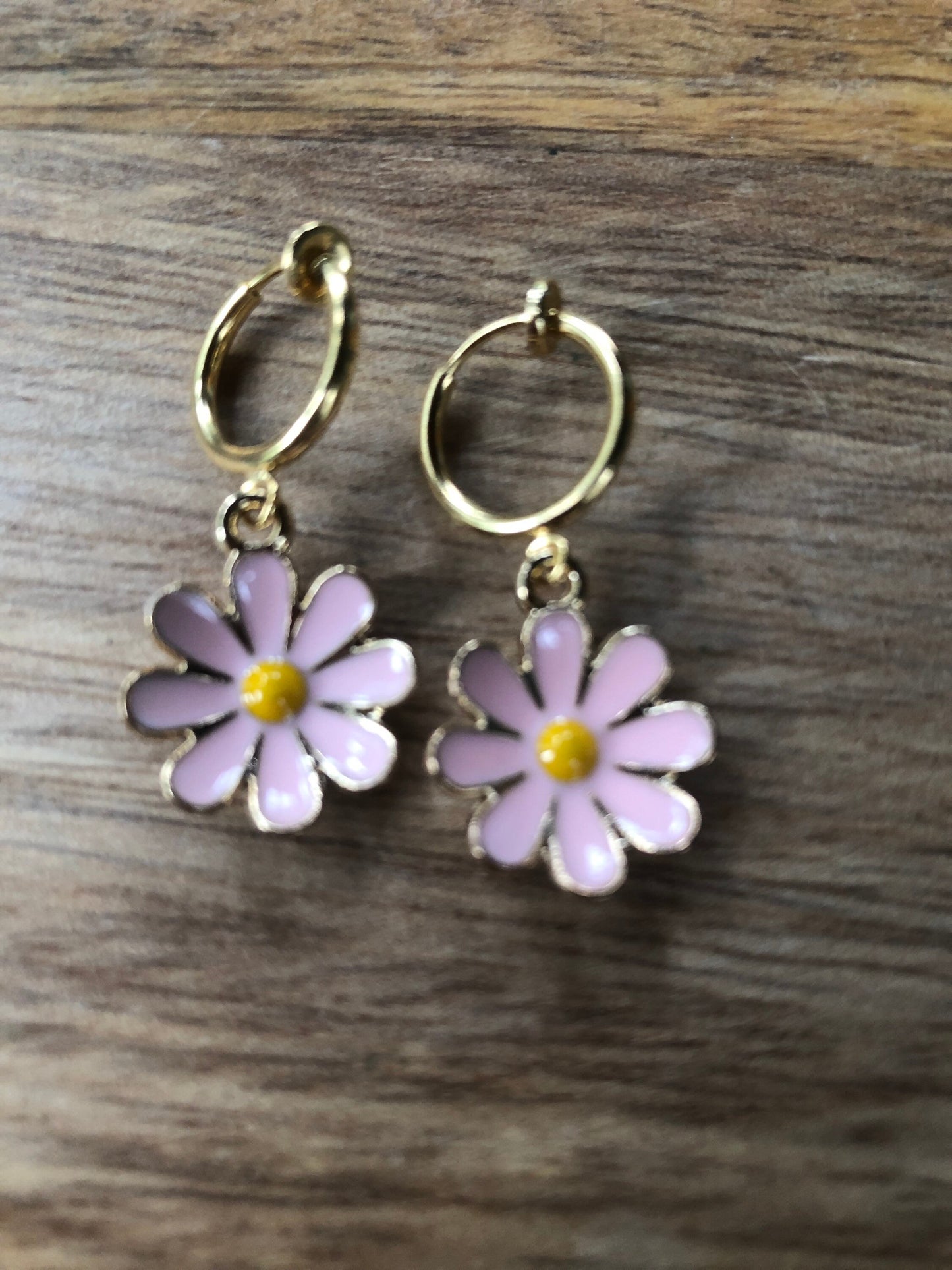 Tiny enamel daisy flower spring hoop clip on earrings