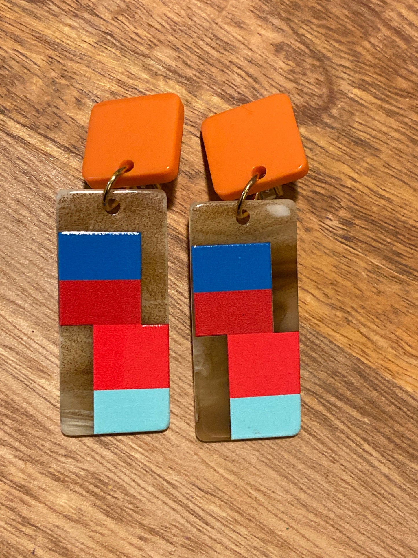 Trendy dangling plastic rectangular plaid clip on earrings