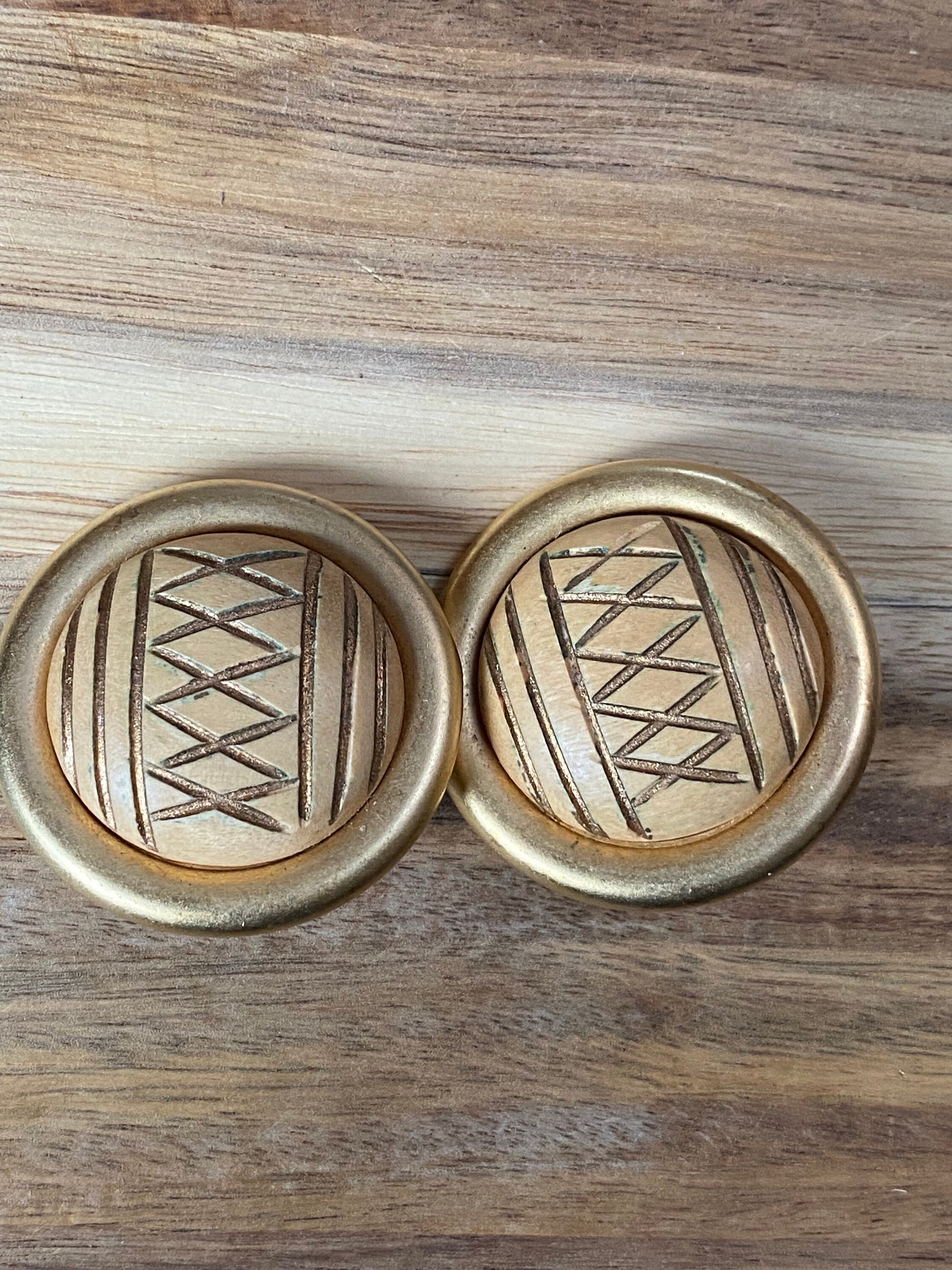 clip on earrings