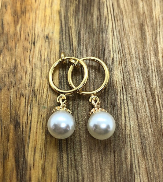 Dangling faux pearl huggie clip on earrings, retractable spring hoop earrings
